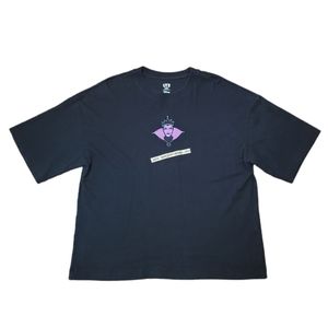Uniqlo Disney Fairest Of Them All OBVS Size Medium T-Shirt